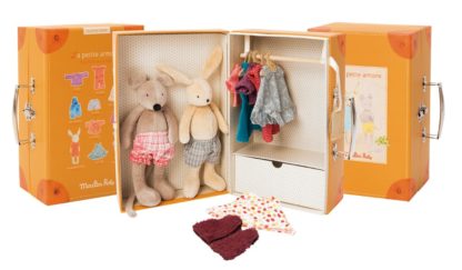La petite armoire la grande famille