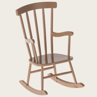 Rocking chair rose poudrée