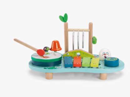 Table multi activité musicale dans la jungle