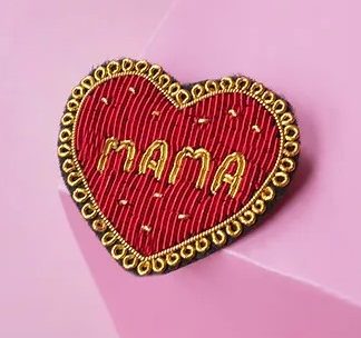 Broche Mama