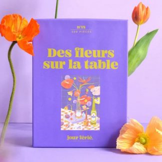 Puzzle Des fleurs sur la table 500pcs
